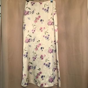 Floral maxi skirt